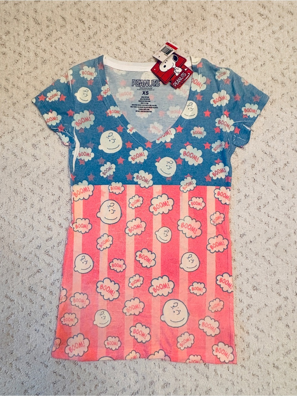 Peanuts Charlie Brown V Neck Tunic Graphic Tee NEW Size XS Junior Blue Pink